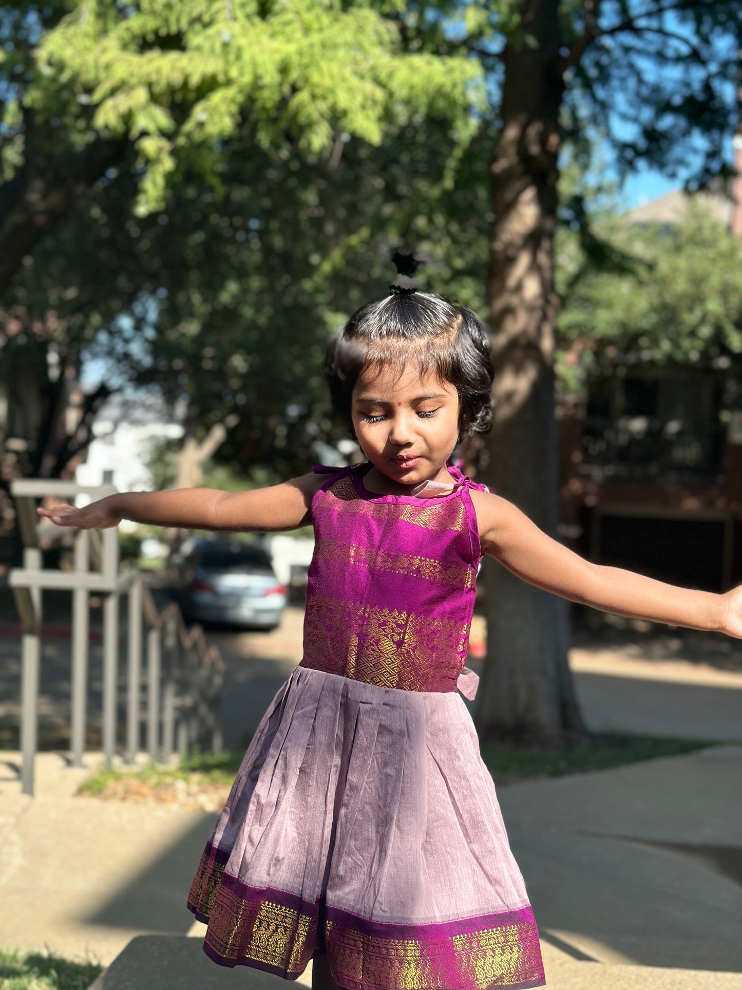 Onion pink and Majenta Kids ethnic frock