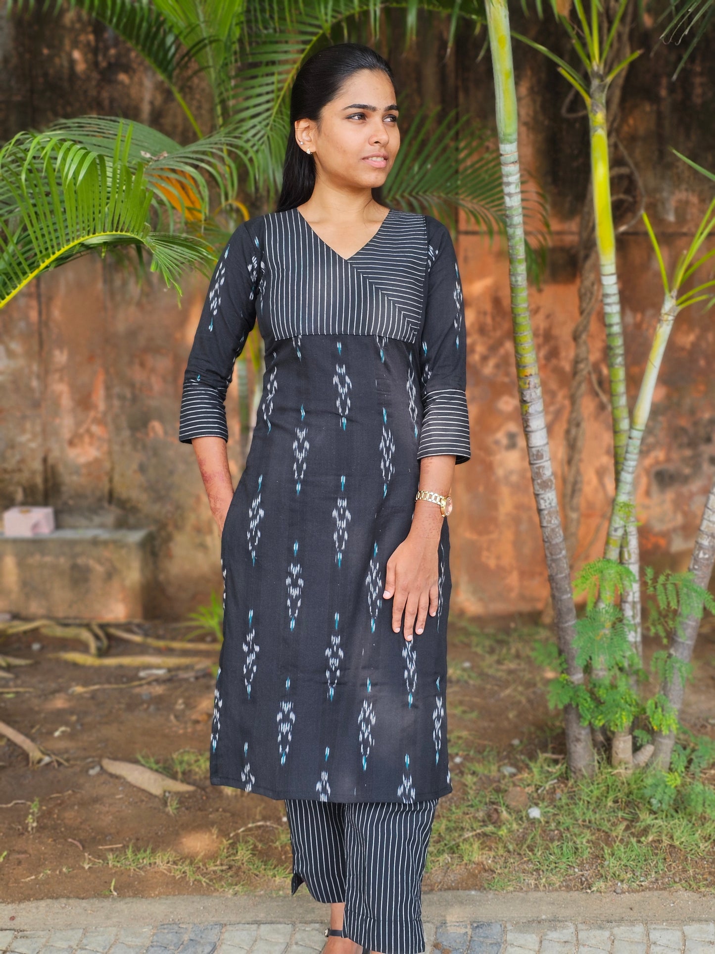 Black Ikat Coord
