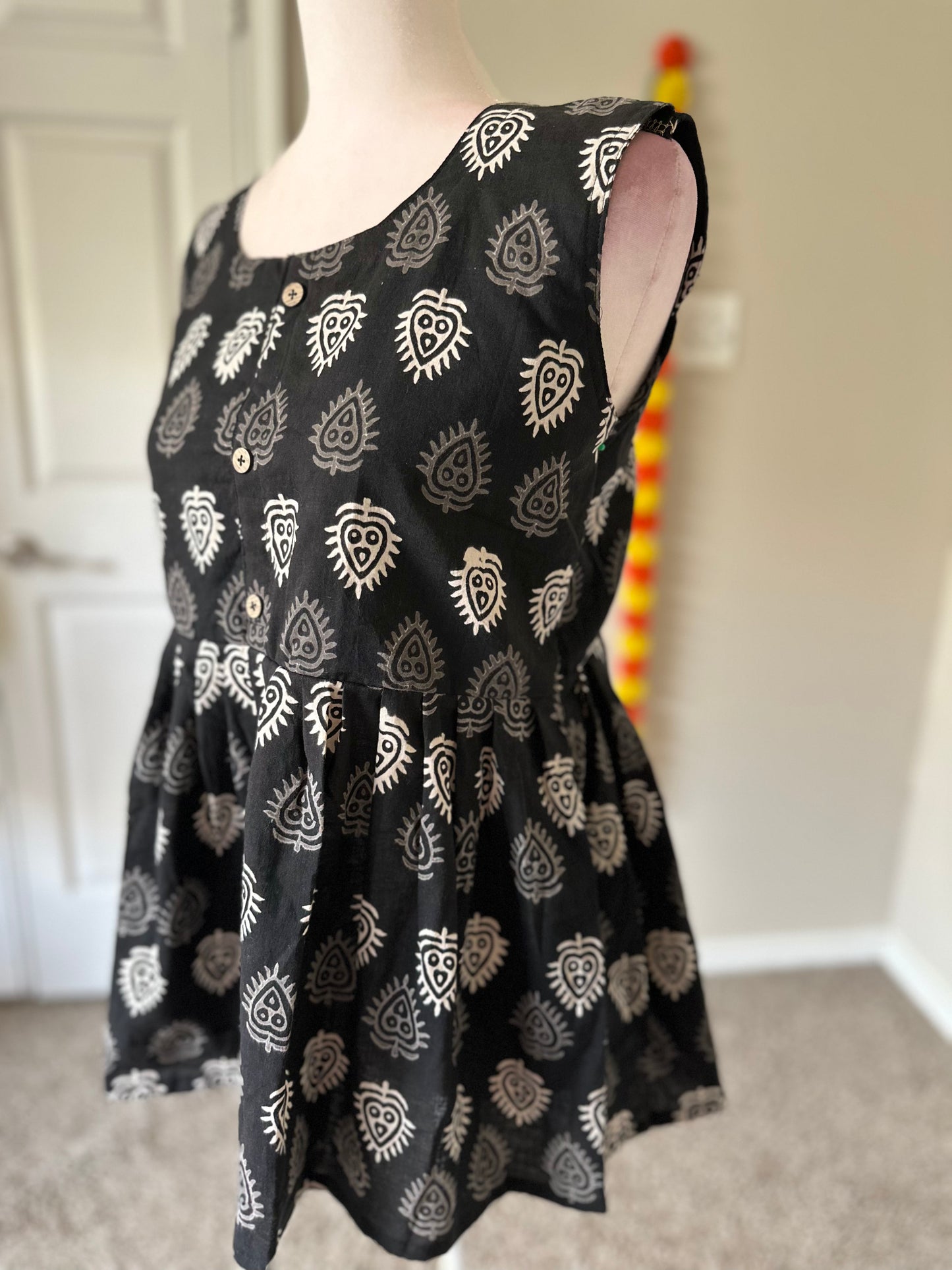 Black Sleeveless cotton tunics