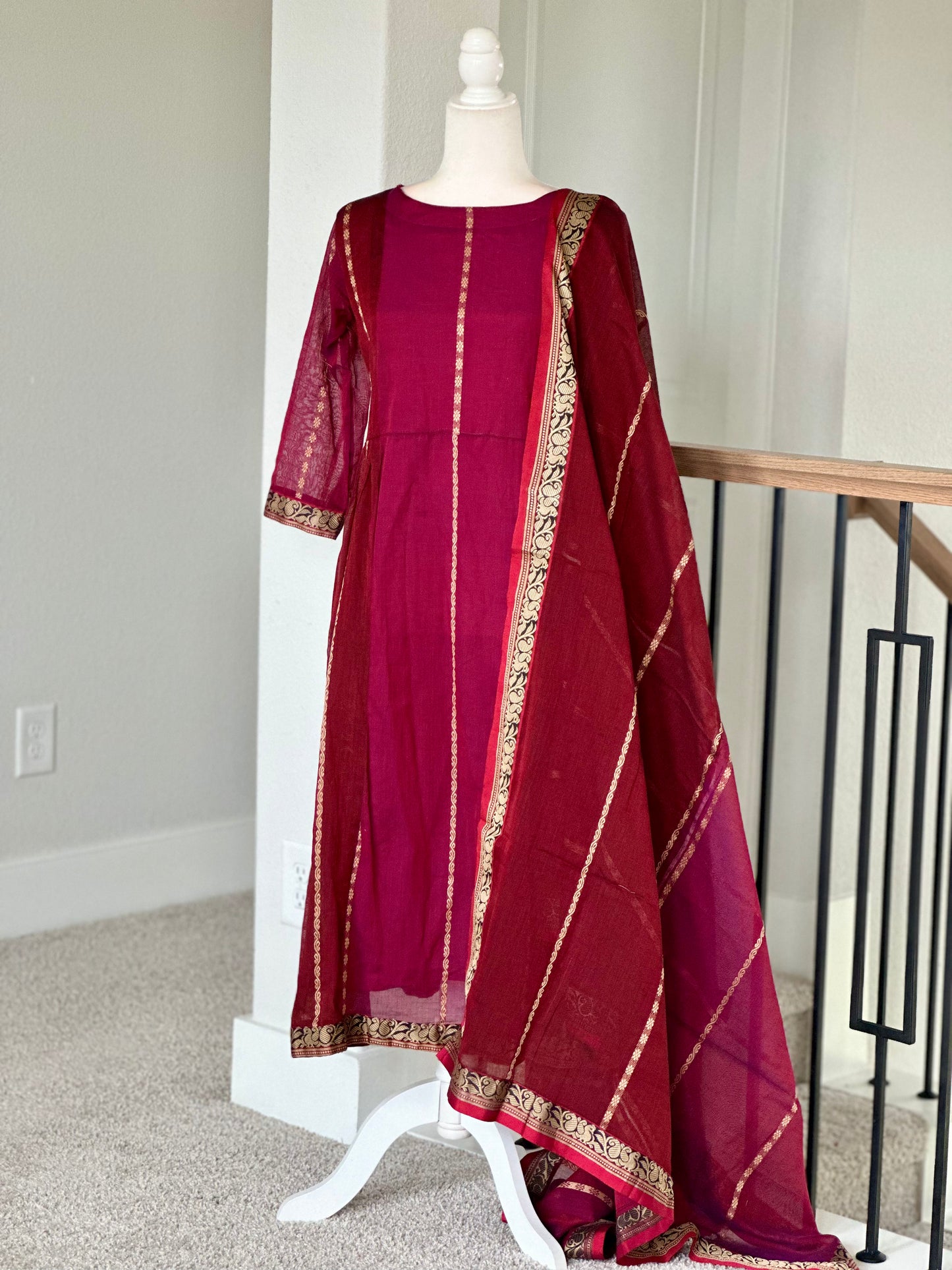 Pink and maroon Narayanpet A line set