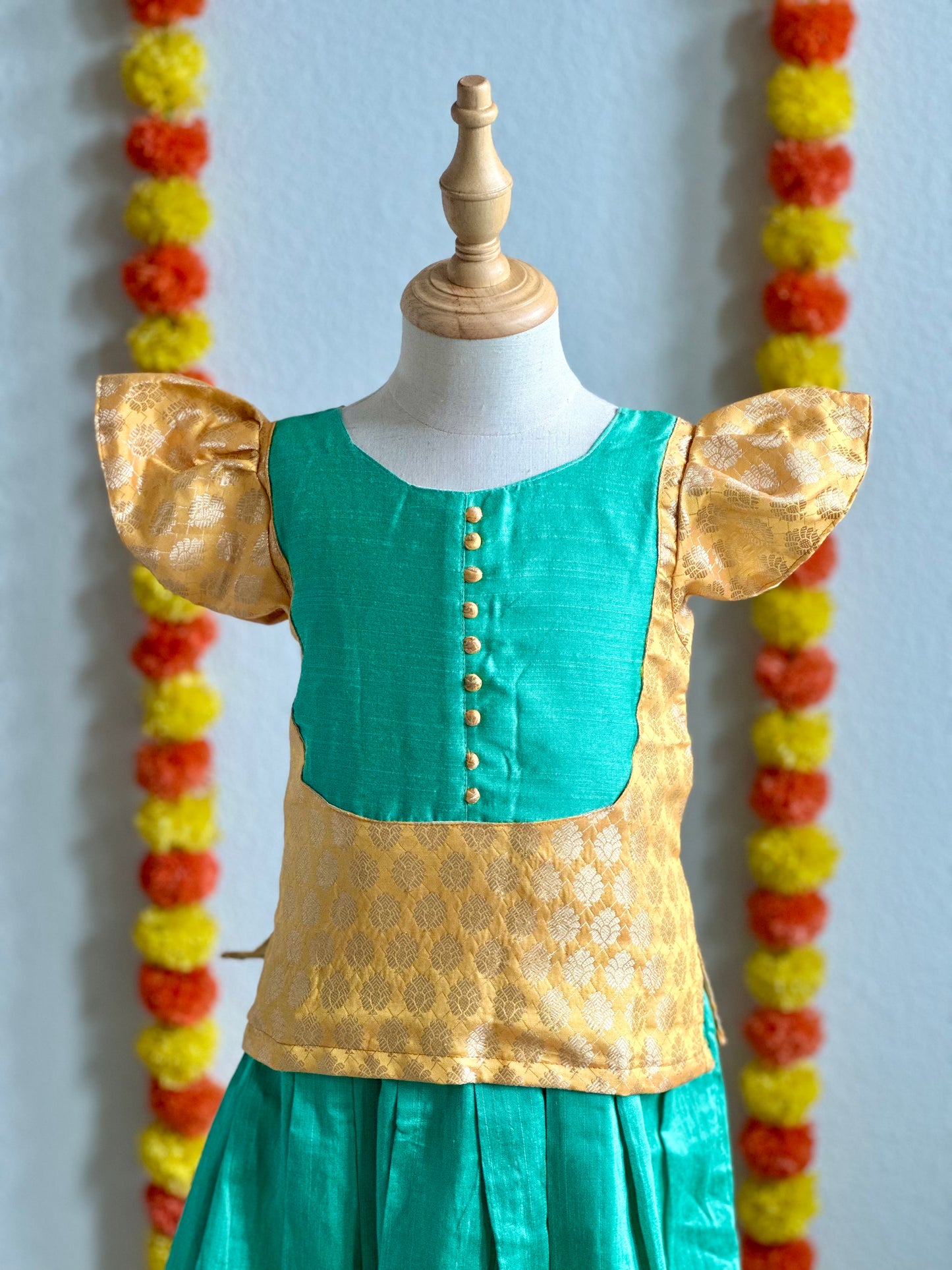 Turquoise and yellow kids skirt and top