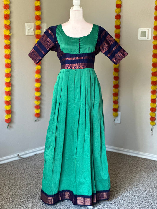 Green kalyani cotton Festive Maxi